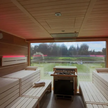 Grohnder Faehrhaus 3*