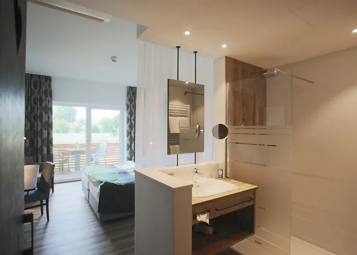 Grohnder Faehrhaus ホテル 3*